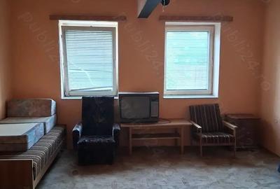 Casă cu 2 camere cu Teren 1200 Mp în Central - 9