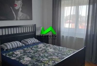 Apartament cu 3 camere decomandat în Sub Arini