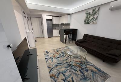 Apartament cu 2 camere semidecomandat, mobilat în Pipera