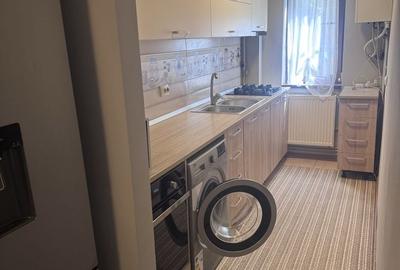 Apartament cu 3 camere decomandat în Central - 8