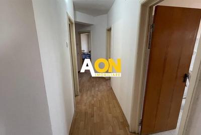 Apartament cu 3 camere decomandat în Central - 9