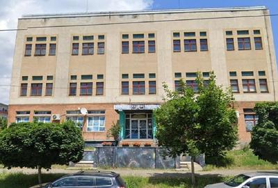 Spațiu comercial, de 423 mp, în Micălaca