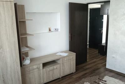 Garsonieră decomandată în Central - 7