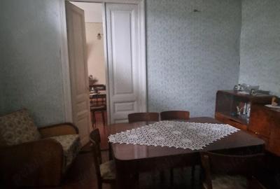Casă cu 3 camere cu Teren 600 Mp în Ultracentral - 2