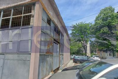 Spațiu comercial, de 410 mp, în Central