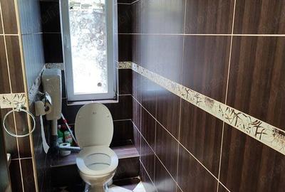Spațiu comercial, de 54 mp, în Central - 6