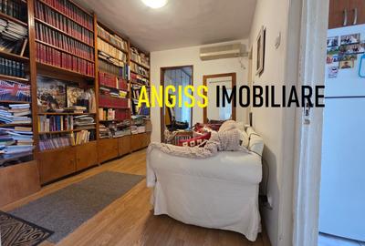 Apartament cu 3 camere în Central - 2