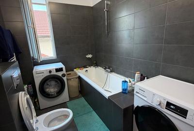 Casă cu 4 camere cu Teren 250 Mp în Central - 2