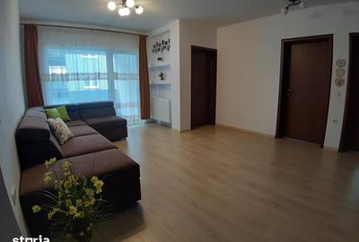 Apartament cu 3 camere decomandat în Turnișor