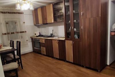 Apartament cu 3 camere decomandat în Nord