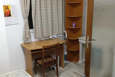 Garsonieră decomandată în Romană - 3