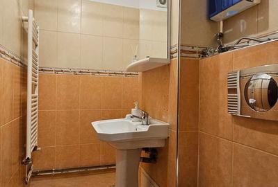 Spațiu comercial, de 100 mp, în Centrul Civic - 3