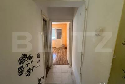 Apartament cu 3 camere decomandat în Micro 16