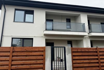Casă cu 3 camere cu Teren 220 Mp în Vest - 23