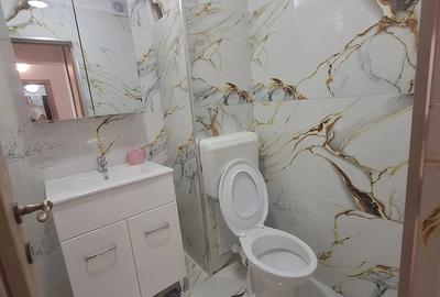 Apartament cu 3 camere decomandat în Medicină
