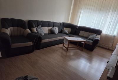 Apartament cu 3 camere decomandat în Central - 2