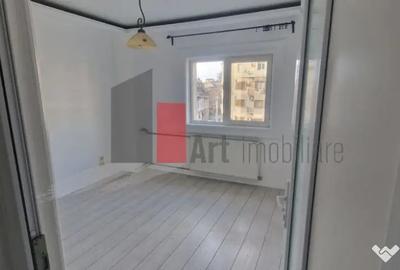Apartament cu 2 camere semidecomandat în Moșilor