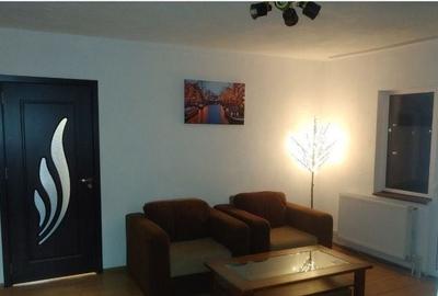 Apartament cu 2 camere semidecomandat în Central - 3