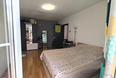Garsonieră decomandată în Tineretului - 2