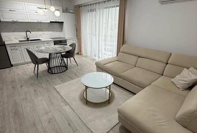 Apartament cu 2 camere în Independenței