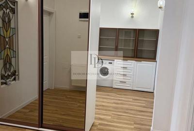 Spațiu comercial, de 105 mp, în Central - 8