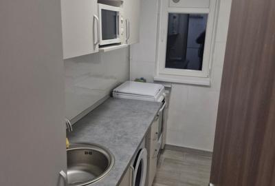 Apartament cu 2 camere decomandat în Drumul Taberei