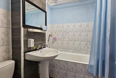 Apartament cu 3 camere decomandat în Mircea cel Bătrân - 12