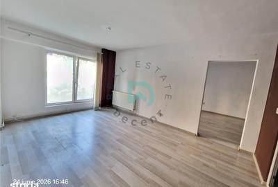 Spațiu comercial, de 65 mp, în Centrul Civic