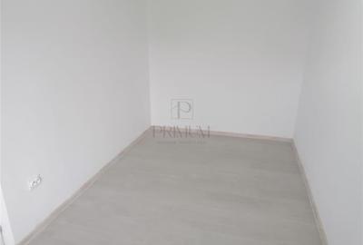 Apartament cu 2 camere semidecomandat în Cetății