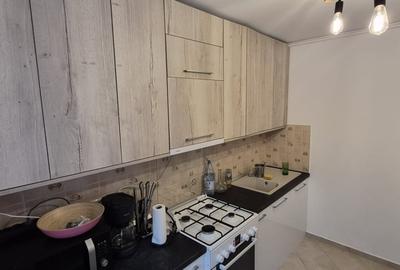 Apartament cu 2 camere, mobilat în Central - 2