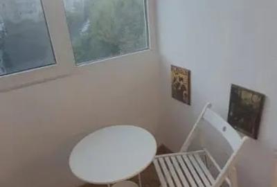 Garsonieră decomandată în Tineretului