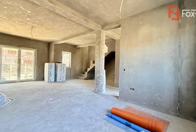 Duplex cu 3 camere cu Canalizare în Moșnița Nouă - 3