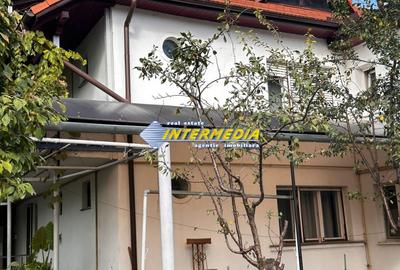 Casă individuală cu 14 camere cu Canalizare în Cetate - 10