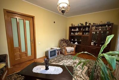 Apartament cu 3 camere decomandat în City Park Mall - 1