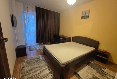 Garsonieră decomandată în George Enescu