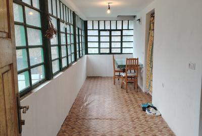Casă cu 2 camere în Micești - 8