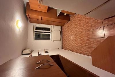 Garsonieră decomandată în Complex Studențesc