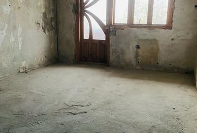 Apartament cu 2 camere decomandat în Băilești