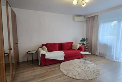 Apartament cu 2 camere decomandat, mobilat în Brâncoveanu