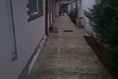 Casă cu 7 camere cu Teren 271 Mp în Transilvaniei