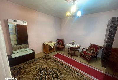 Casă cu 4 camere cu Teren 1000 Mp în Central - 3