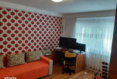 Apartament cu 3 camere decomandat, mobilat în Nerva Traian - 2