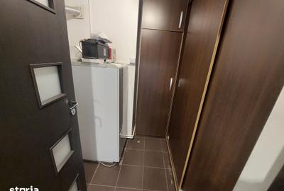 Casă cu 5 camere cu Teren 743 Mp în Central