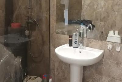 Spațiu comercial, de 43 mp, în Central - 2