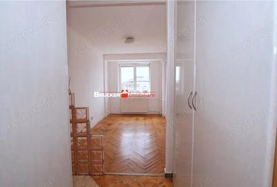 Apartament cu 3 camere decomandat în Decebal - 7
