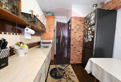 Apartament cu 3 camere decomandat în Casa de Cultură - 5
