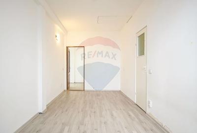 Casă individuală cu 6 camere cu Teren 300 Mp în Blumăna - 14