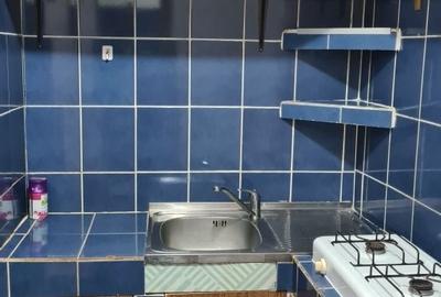 Garsonieră decomandată în Spitalul Județean