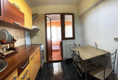 Apartament cu 3 camere decomandat în Sud-Vest - 1