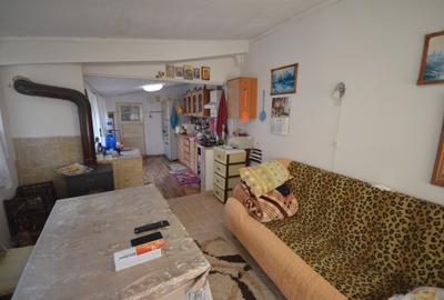 Casă cu 4 camere cu Teren 600 Mp în Andronache - 24